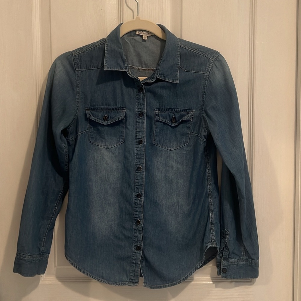 Noble Ü - Blue long-sleeve Shirt
